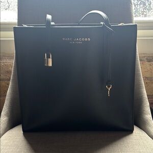Marc Jacobs Black Leather The Grind Tote
